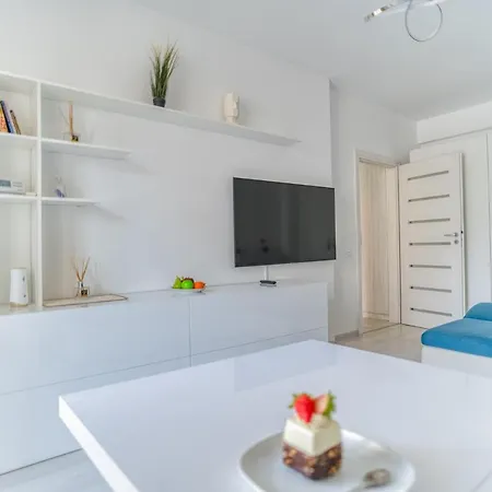 Carol Park Paradise *