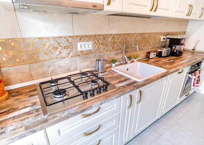 Carol Park Paradise Apartment Bucharest